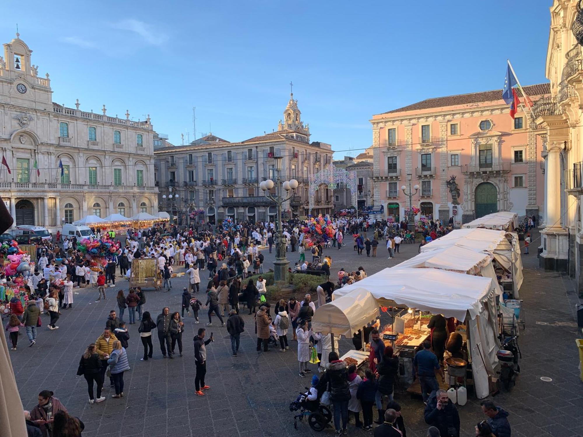 La Suite Di Piazza Dell'Universita Catania Exterior photo